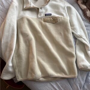 Patagonia Cream Fleece Pullover Sweater